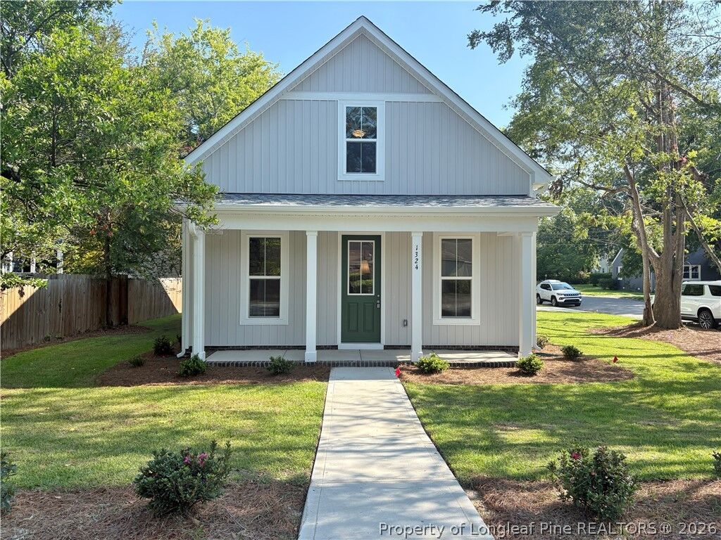 Property Photo: 1324 Fort Bragg Road NC 28305