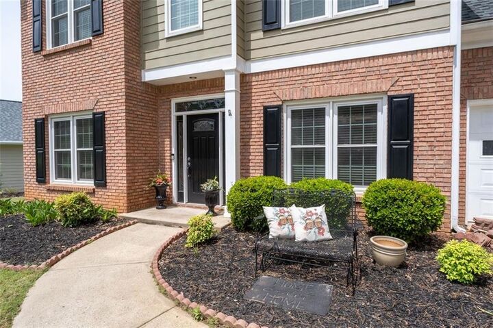 Property Photo:  2950 Ivey Ridge Lane  GA 30076 