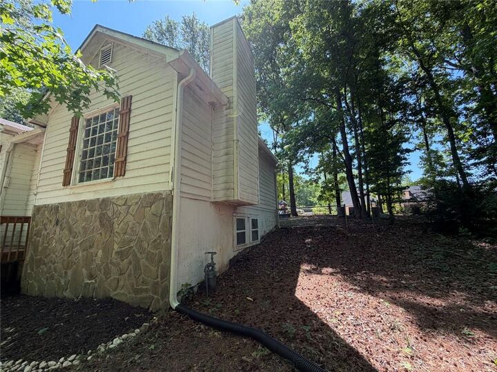 Property Photo:  202 Blackhawk Trail  GA 30157 