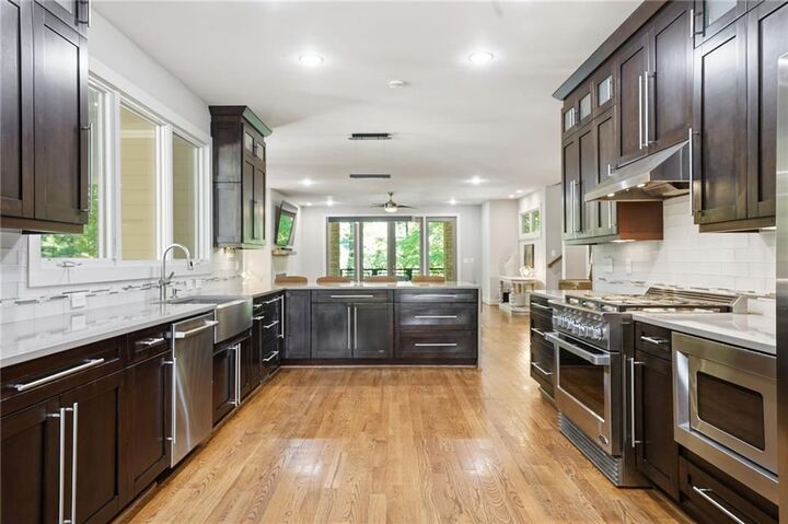 Property Photo:  4373 Wieuca Road NE  GA 30342 
