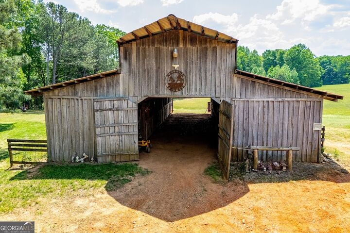 Property Photo:  575 Liberty Church Road  GA 30116 
