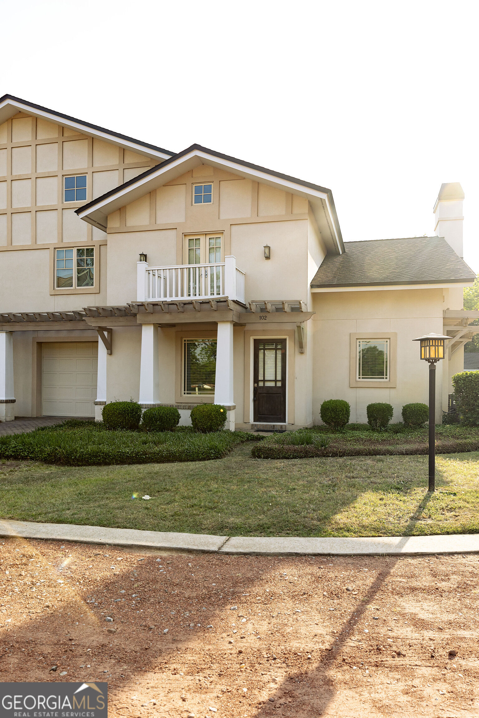 Property Photo:  102 Arbor Court  GA 31021 