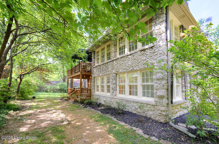 Property Photo:  1638 Cowling Ave 1  KY 40205 