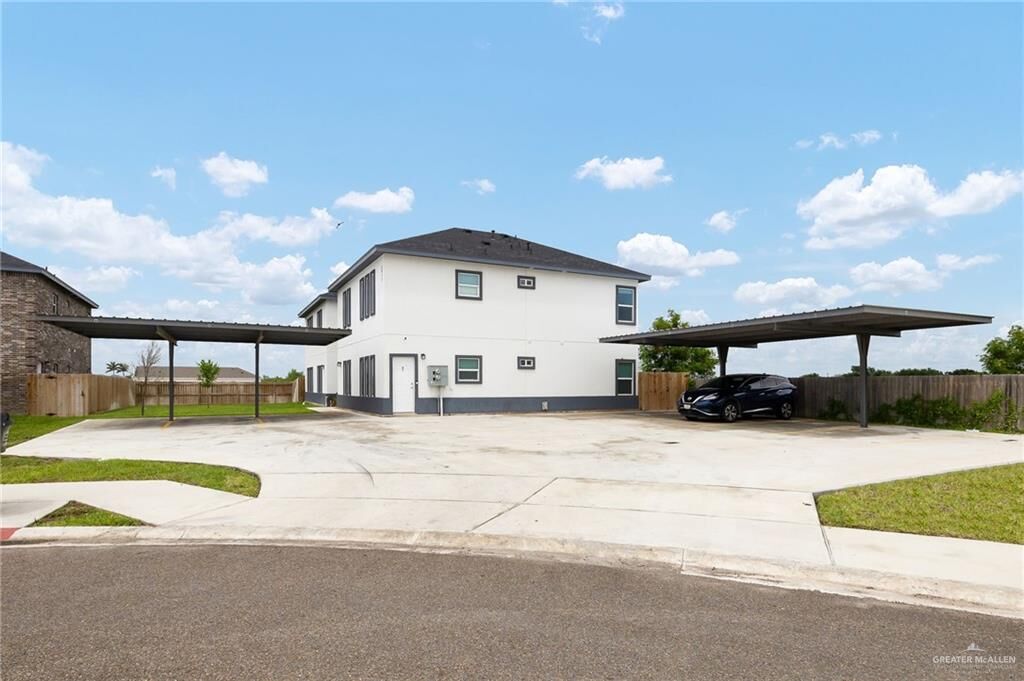 Property Photo: 2913 E Israel Avenue TX 78573