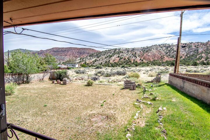 Property Photo:  475 S 300 E  UT 84720 