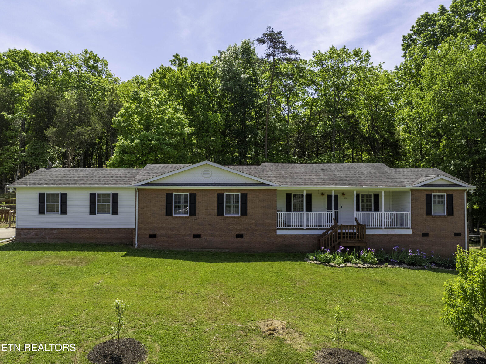 Property Photo:  8114 Thorn Grove Pike  TN 37914 