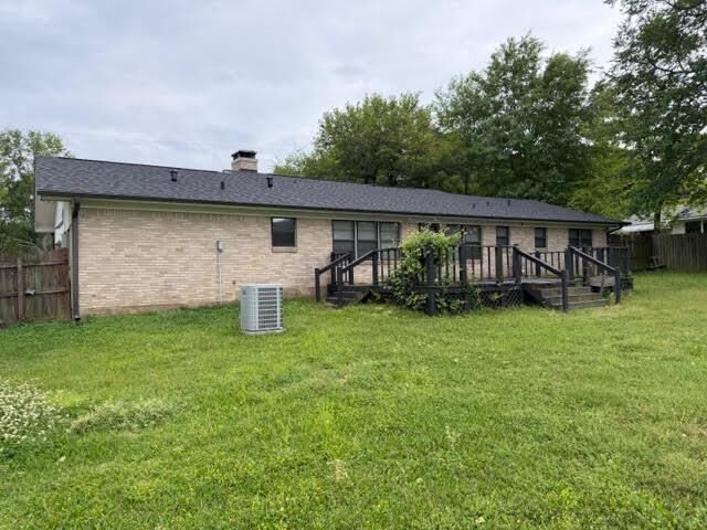 Property Photo:  706 Beverly Dr  TX 75633 