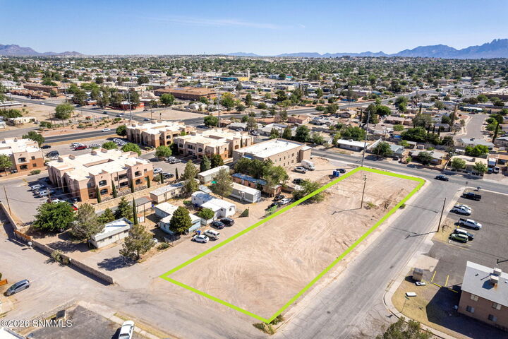 Property Photo:  911 Parkview Drive  NM 88001 
