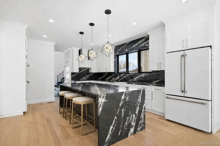 Property Photo:  31 Gedney Way  NY 10605 