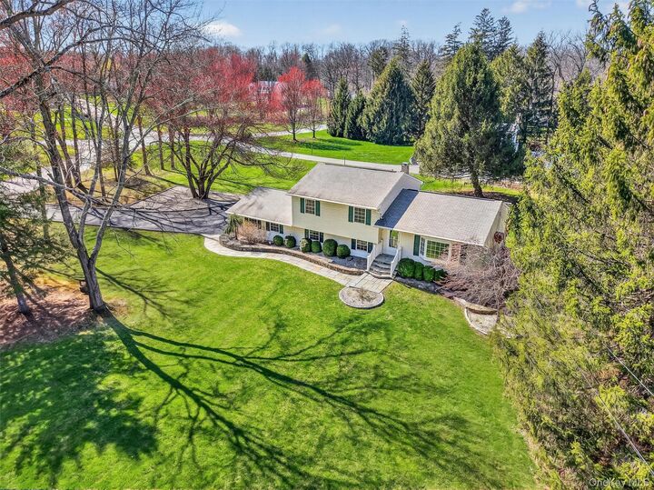 Property Photo:  3 Sodano Road  NY 12533 