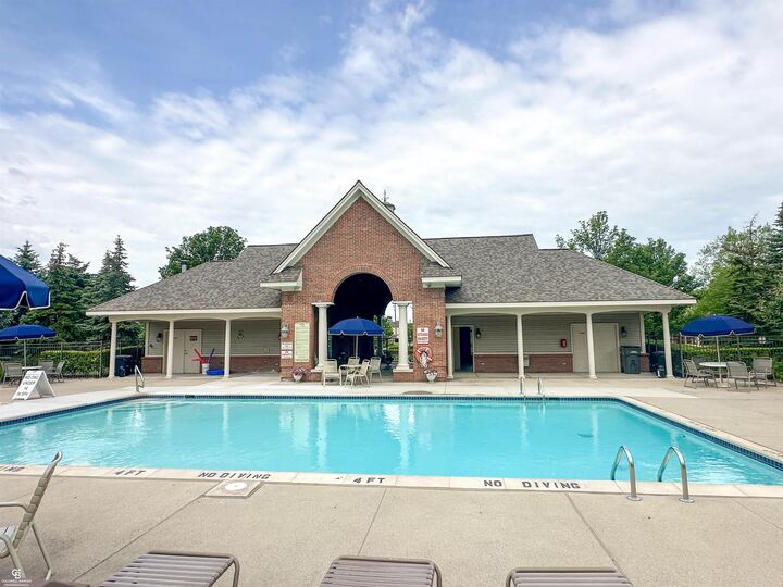 Property Photo: 15368 Yale Drive MI 48038