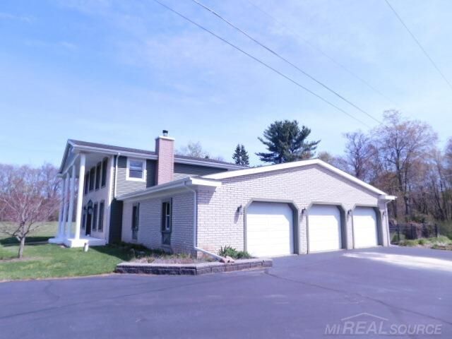 Property Photo:  3285 Hosner Road  MI 48428 