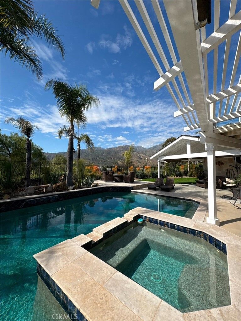 Property Photo:  21041 Briarwood  CA 92679 