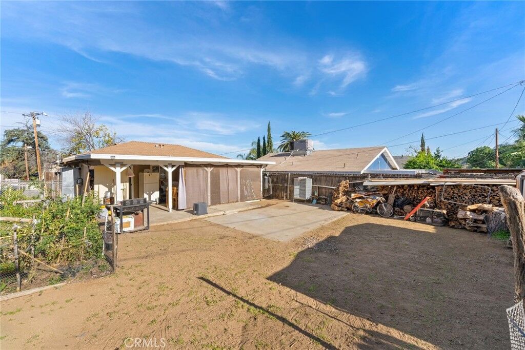 Property Photo: 17607 Mackay CA 92530