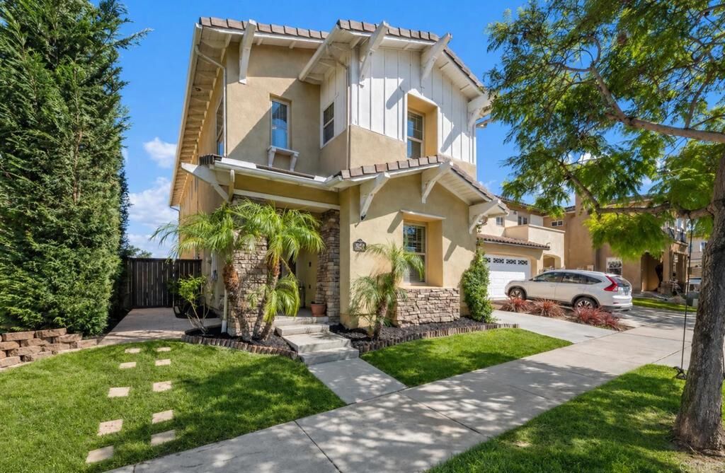 Property Photo:  1625 Falling Star Dr  CA 91915 