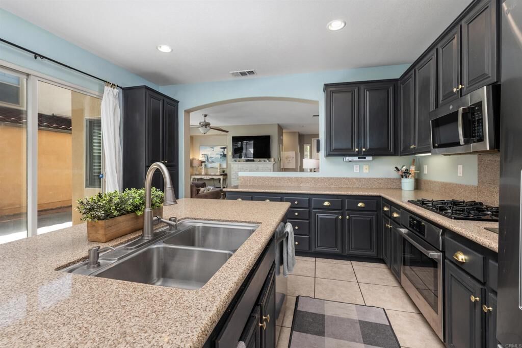 Property Photo:  1625 Falling Star Dr  CA 91915 