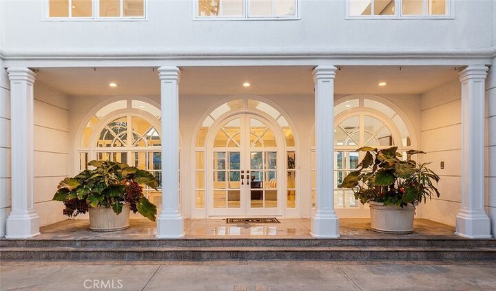 Property Photo:  759 Foxkirk  CA 91206 