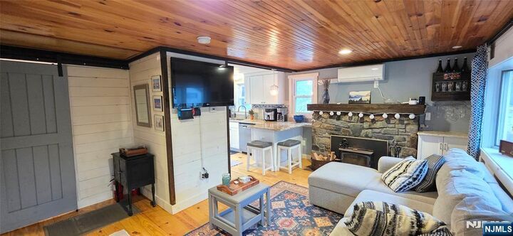 Property Photo:  26 White Birch Trail  NJ 07460 