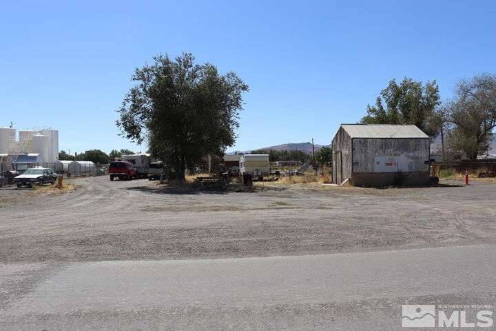Property Photo:  296 N 2nd Street  NV 89820 
