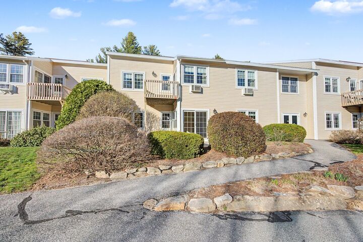 Property Photo:  332 Parkside Road  NH 03257 
