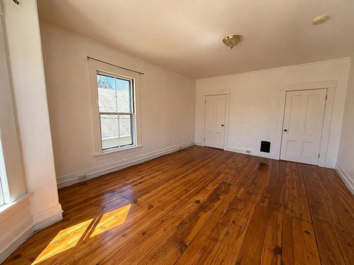 Property Photo:  30 Sargents Avenue  NH 03064 
