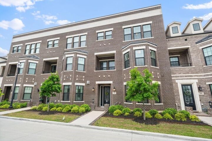 Property Photo:  208 Morningside Drive  TX 76262 