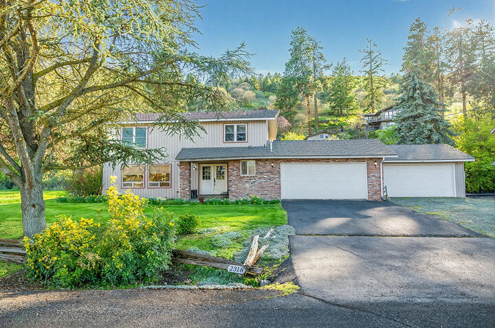 Property Photo:  2318 Marina Drive  OR 97601 