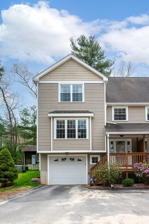 Property Photo:  72 Arthur Dr 72  MA 01588 