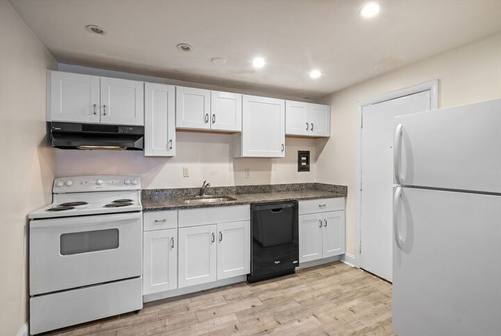 Property Photo:  245 Kelton St 11  MA 02134 