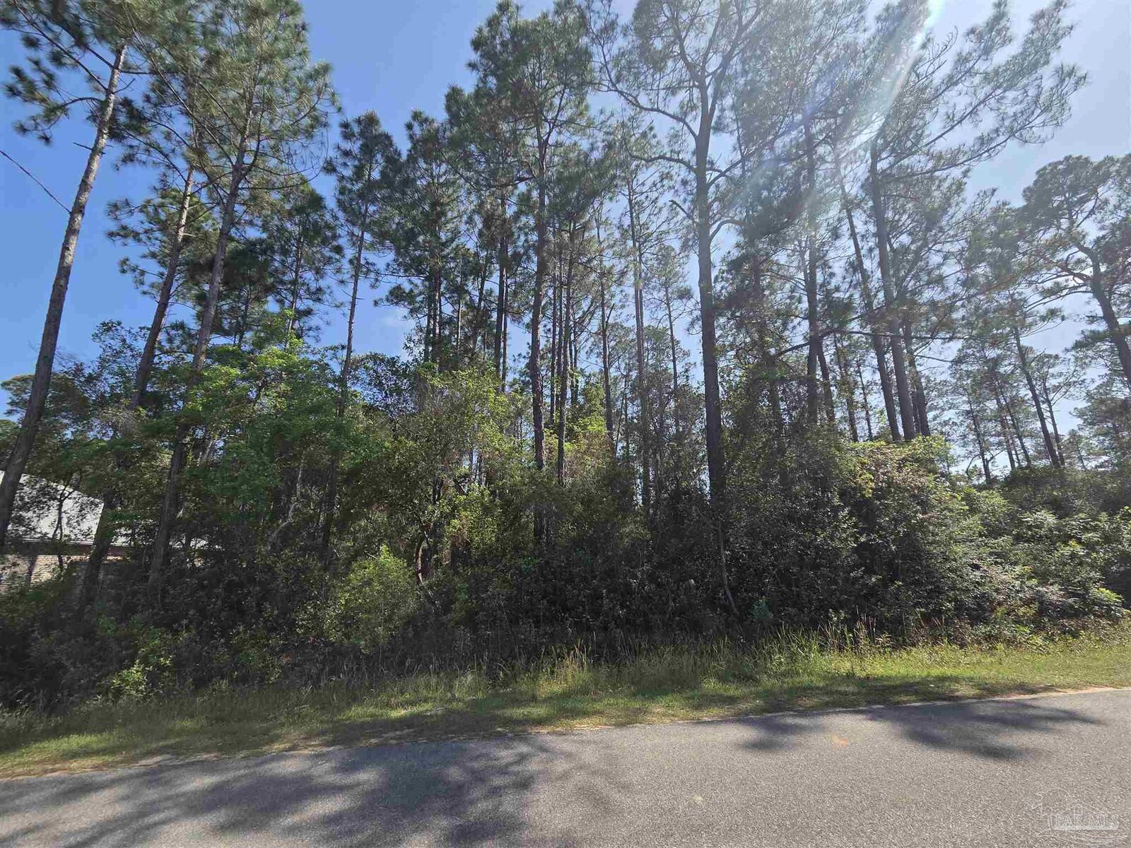 Property Photo:  8105 Miranda St  FL 32566 