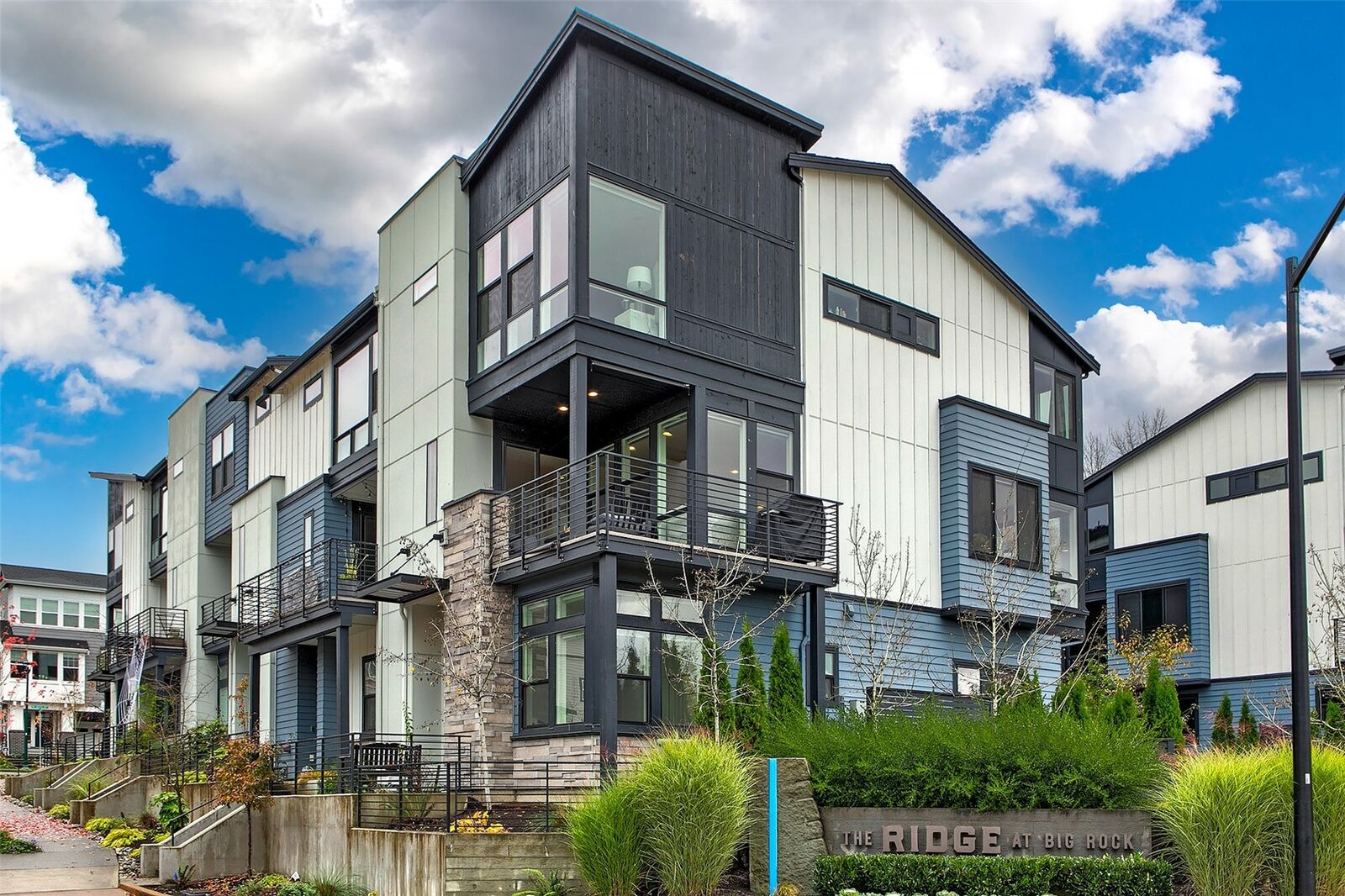 Property Photo:  14002  3rd Avenue NE 105  WA 98019 