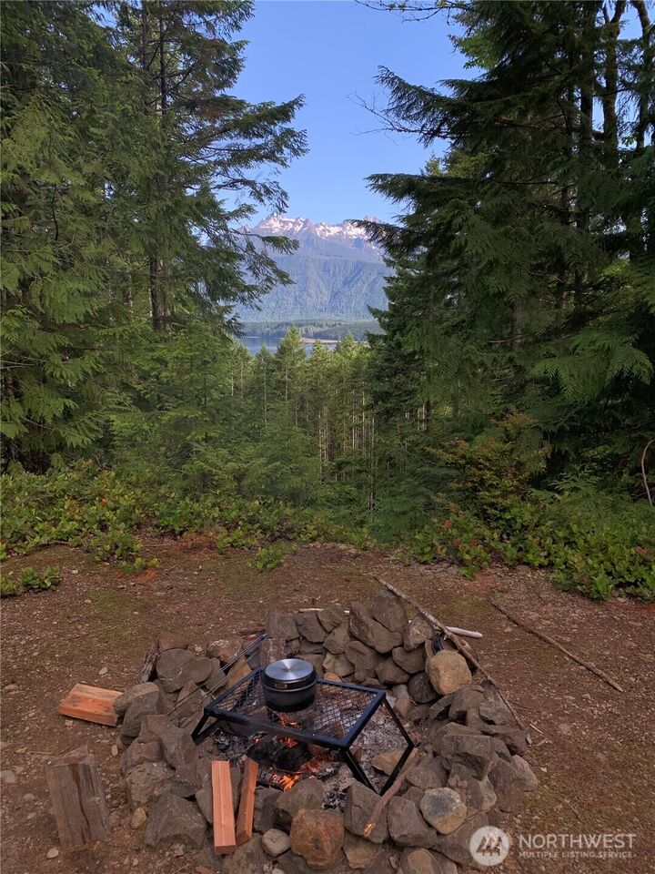 Property Photo: 5154 N Lake Cushman Road WA 98548