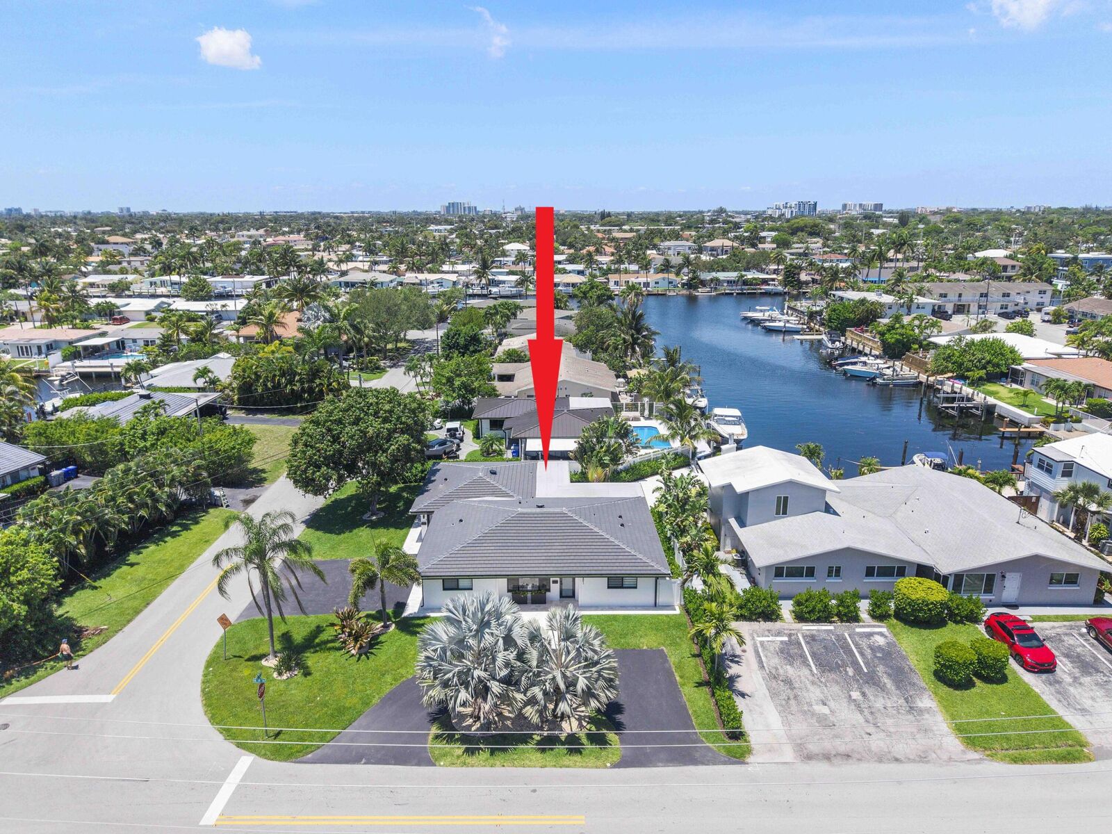 Property Photo: 491 SE 19th Avenue FL 33060