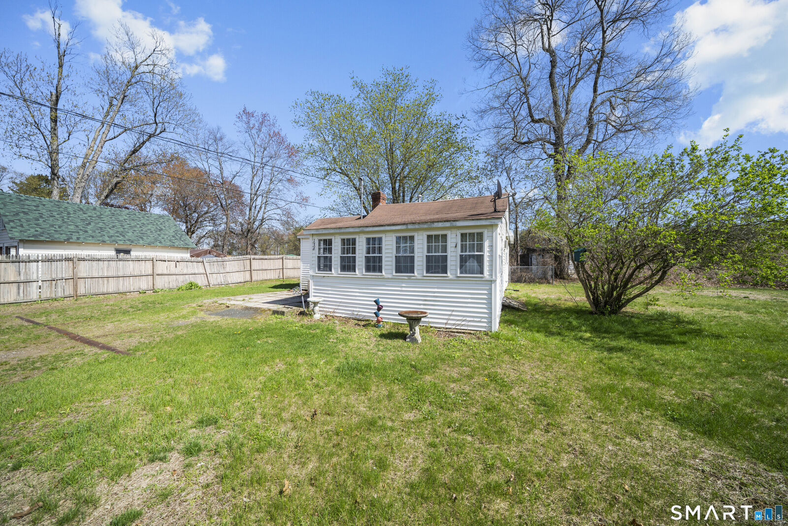 Property Photo:  136 Cottage Road  CT 06082 
