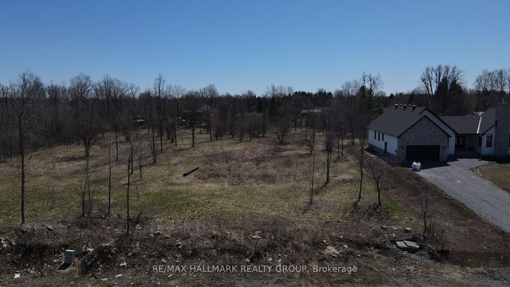 Property Photo:  1729 Metcalfe Farm Drive  ON K0A 2P0 