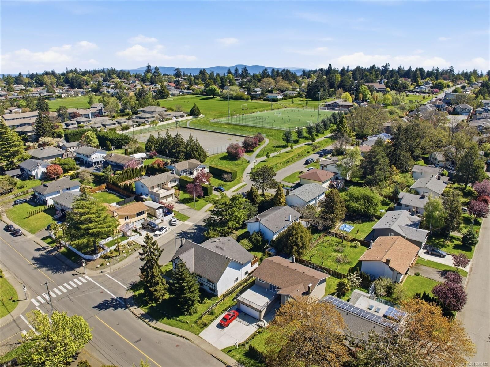 Property Photo: 4351 Torquay Dr BC V8N 3L3