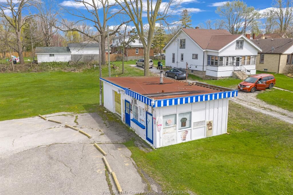 Property Photo: 87 Division Street North ON N9Y 1E3