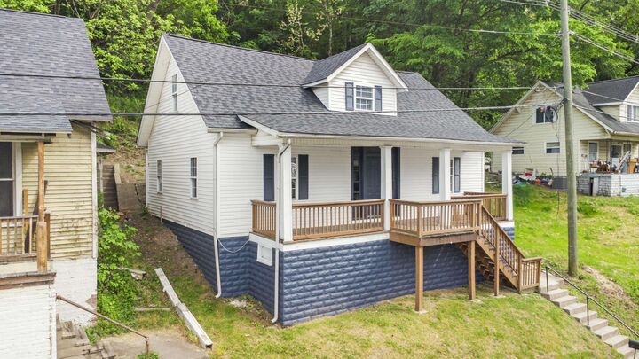 Property Photo:  920 Prospect Ave  KY 41101 