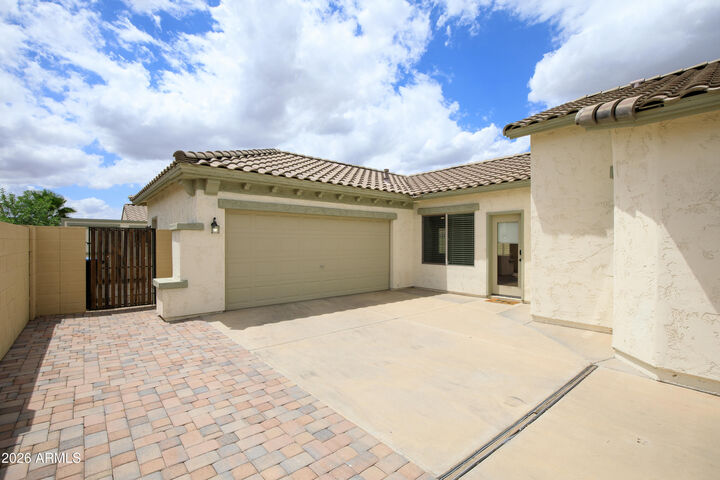 Property Photo: 7715 E Butte Street AZ 85207