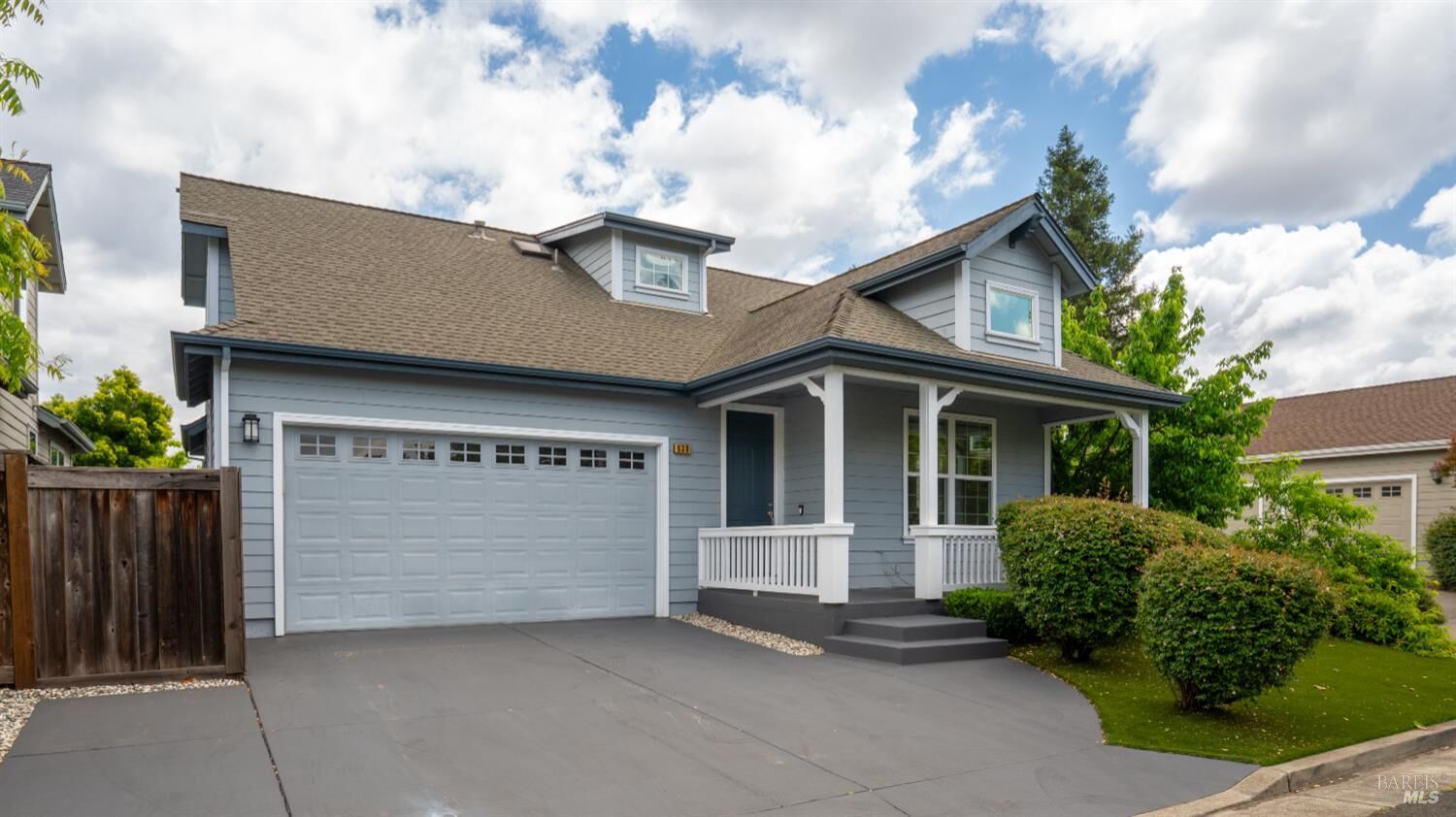 Property Photo:  930 Russell Avenue  CA 95403 
