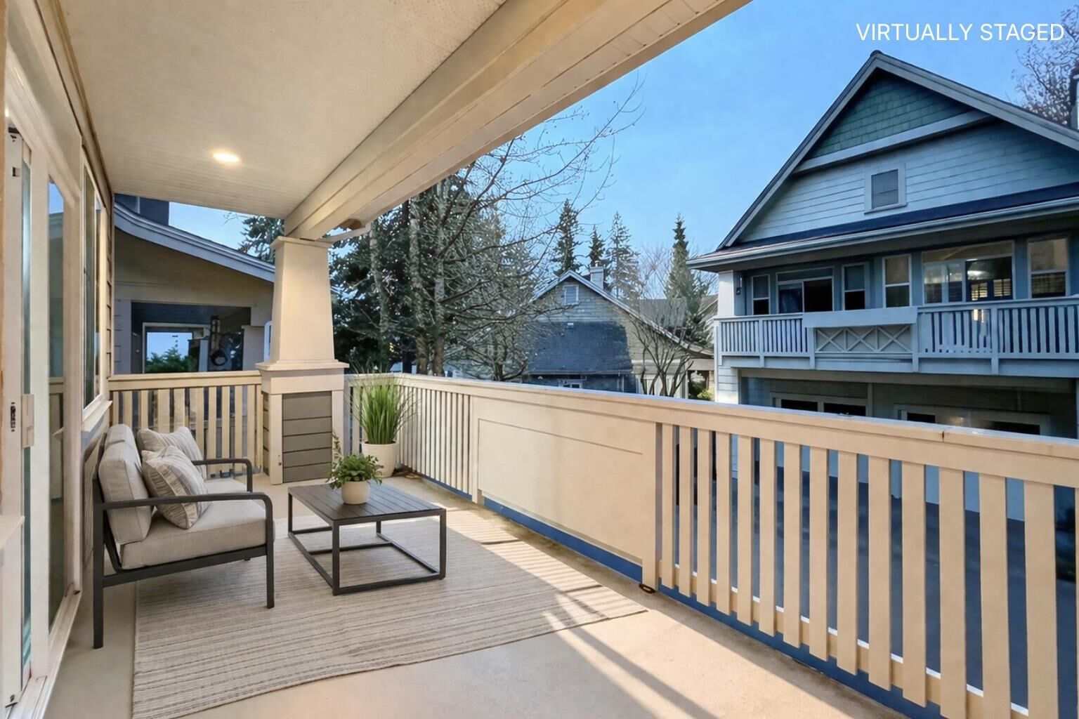 Property Photo: 2588 152 Street 3 BC V4P 3H9