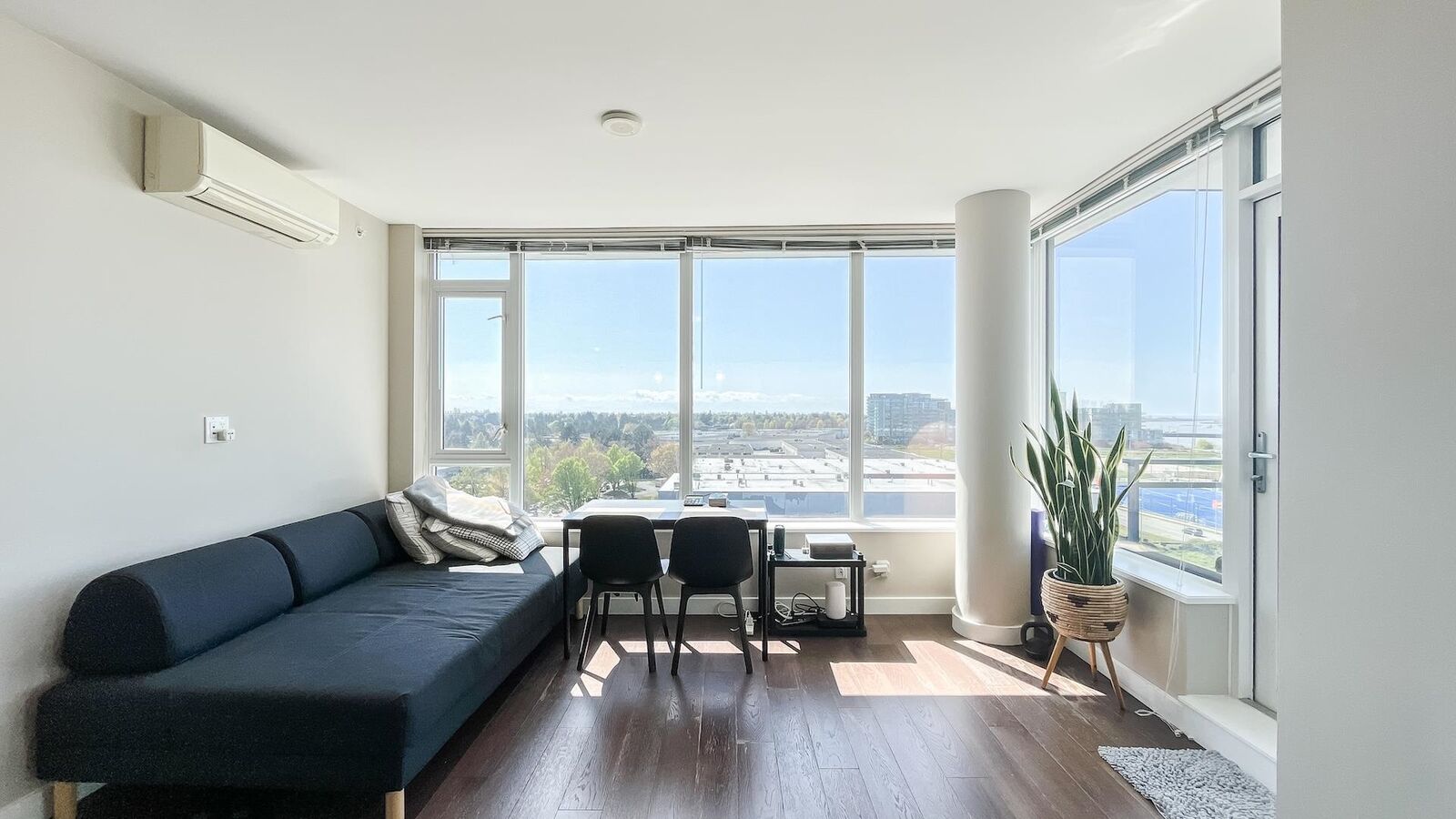Property Photo: 6951 Elmbridge Way 1008 BC V7C 0A4