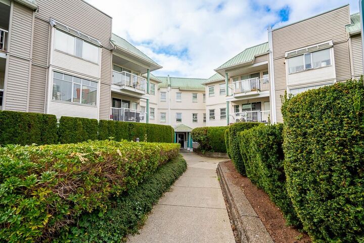 Property Photo: 9763 140 Street 306 BC V3T 4M4