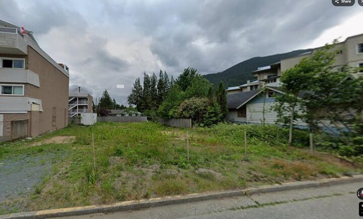 430 Esplanade Avenue — photo 1