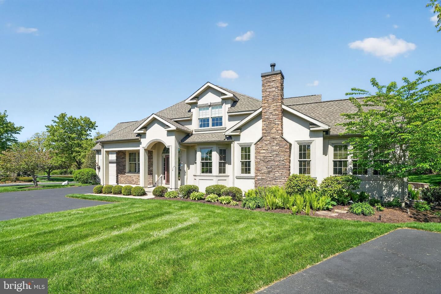 Property Photo:  285 Country Club Drive  PA 18969 