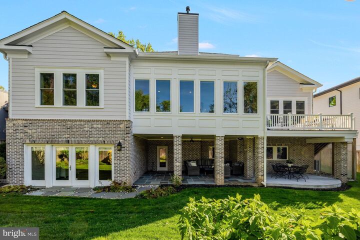 Property Photo:  6514 Fairlawn Drive  VA 22101 