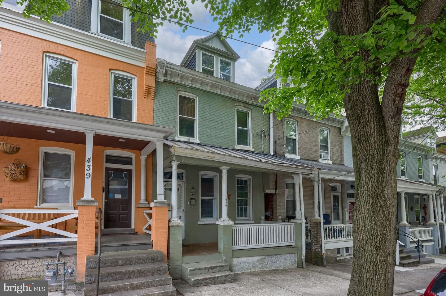 Property Photo:  437 Lancaster Avenue  PA 17603 