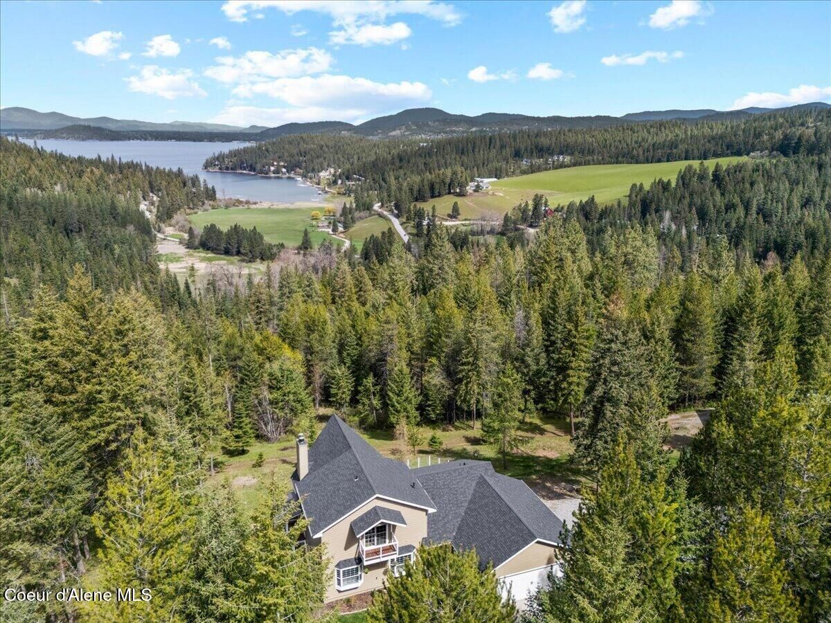 Property Photo:  4177 E Eagles Mere Rd  ID 83833 