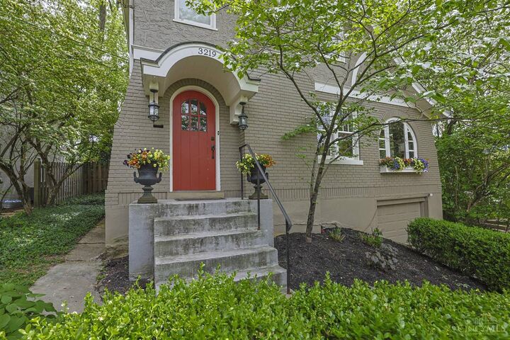 Property Photo:  3219 Hardisty Avenue  OH 45208 