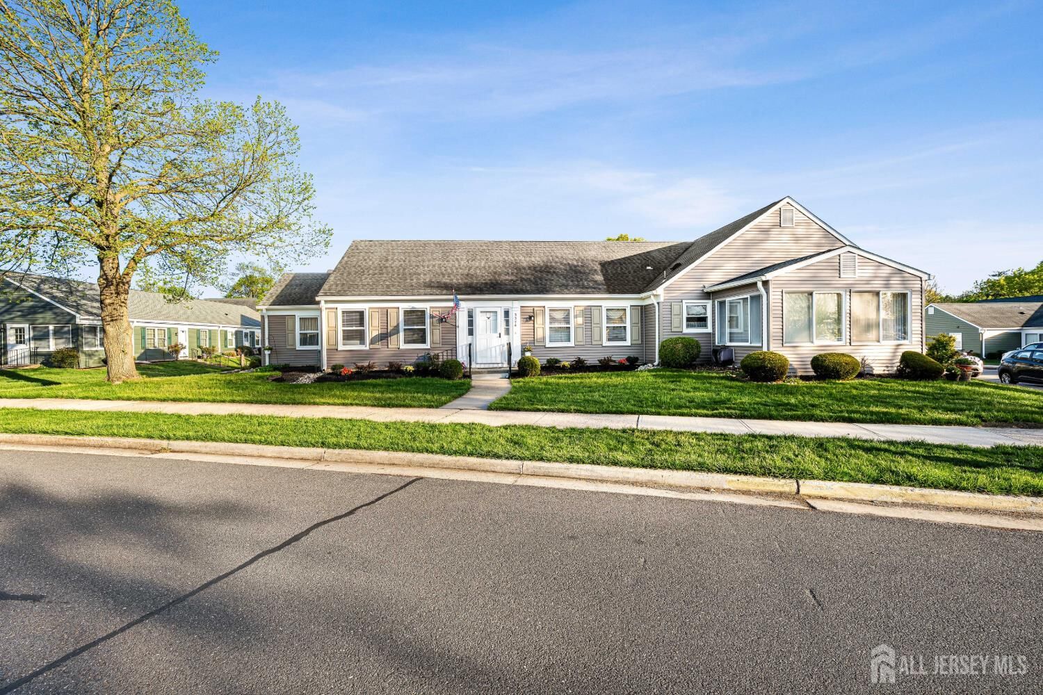 Property Photo:  337-A Old Nassau Road A  NJ 08831 